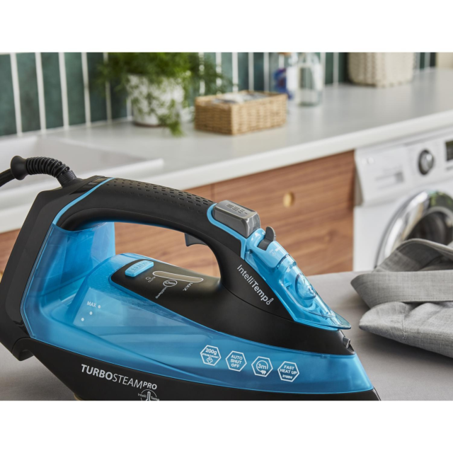 Morphy Richards 303210 Turbosteam 3100w Pro Digital Intellitemp Iron - Blue