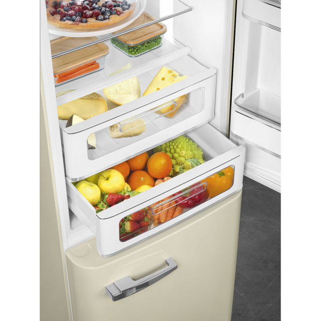 Smeg FAB32RCR6UK 60.1cm 70/30 Fridge Freezer Cream