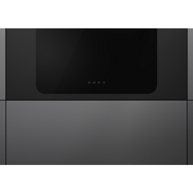 Smeg SF6200TBI 59.7cm Built-In Electric Oven Black