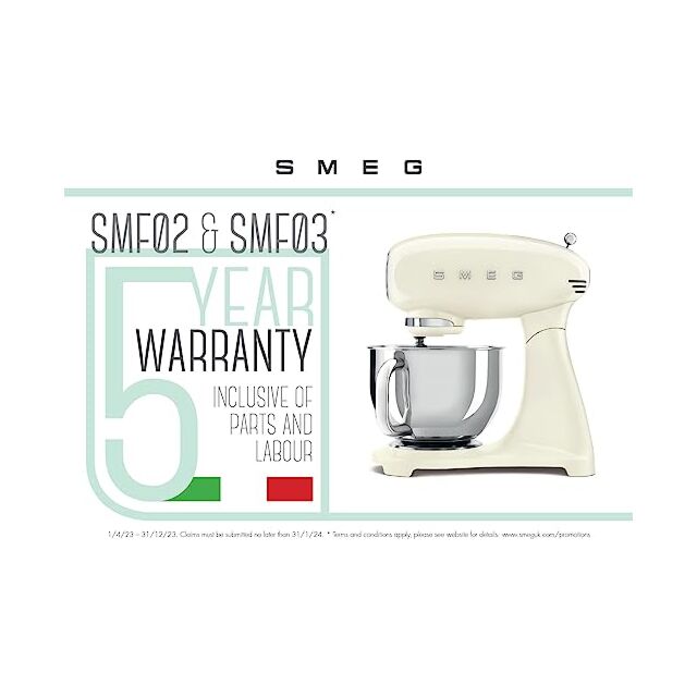 Smeg SMF02PBUK Stand Mixer in Pastel Blue