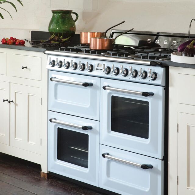 Smeg TR4110AZ 110Cm Victoria Dual Fuel Range Cooker